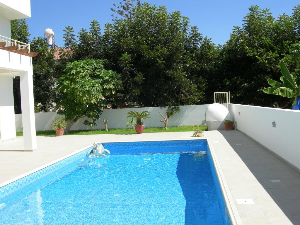 Villa Despoina Paphos Exteriör bild