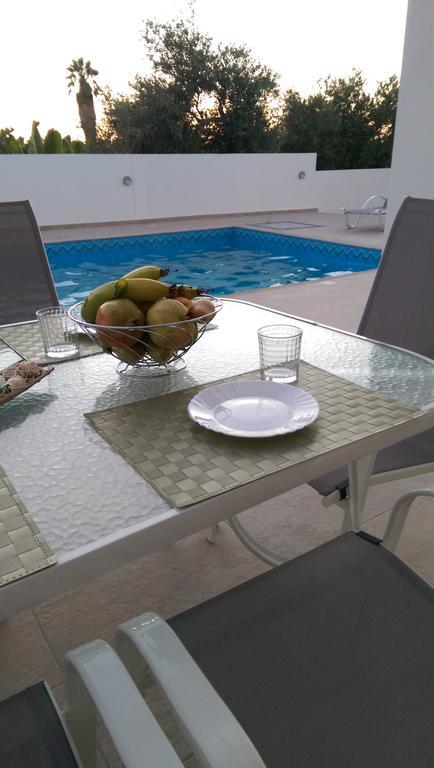 Villa Despoina Paphos Exteriör bild