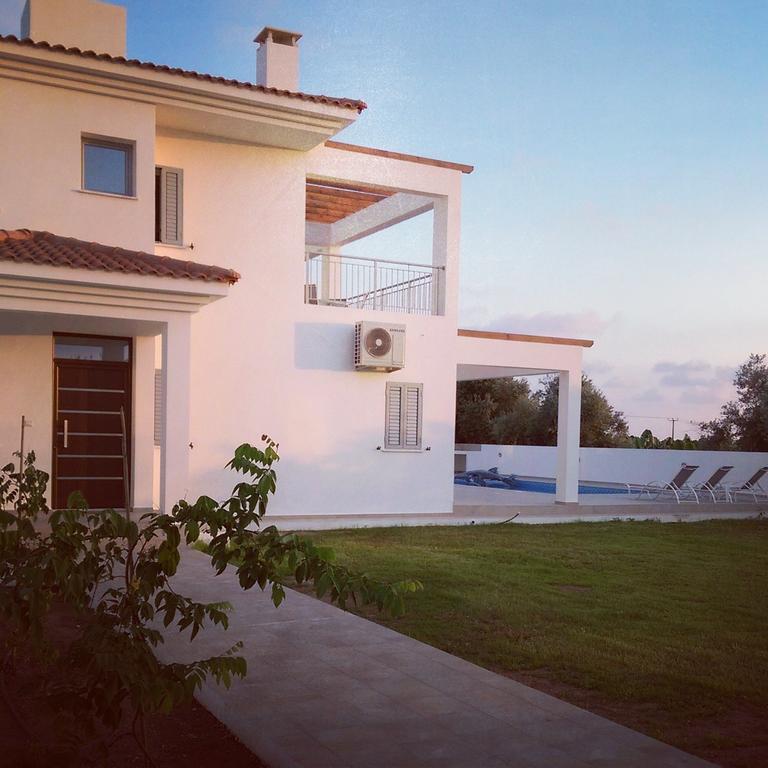 Villa Despoina Paphos Exteriör bild