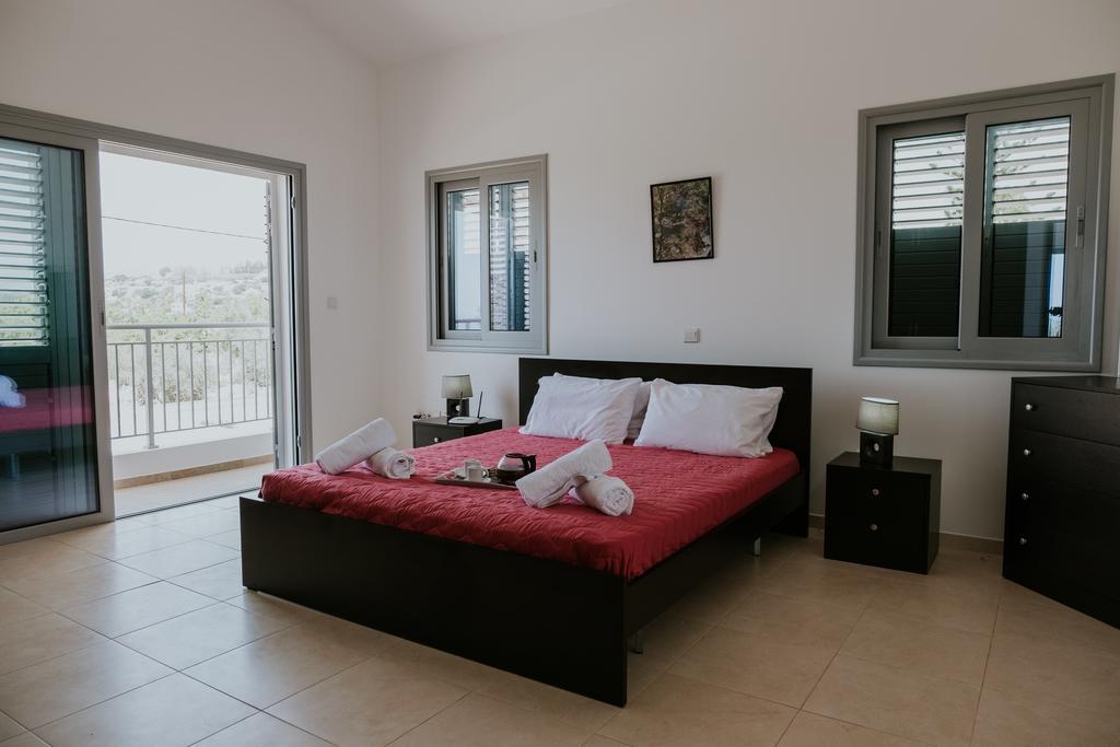 Villa Despoina Paphos Exteriör bild